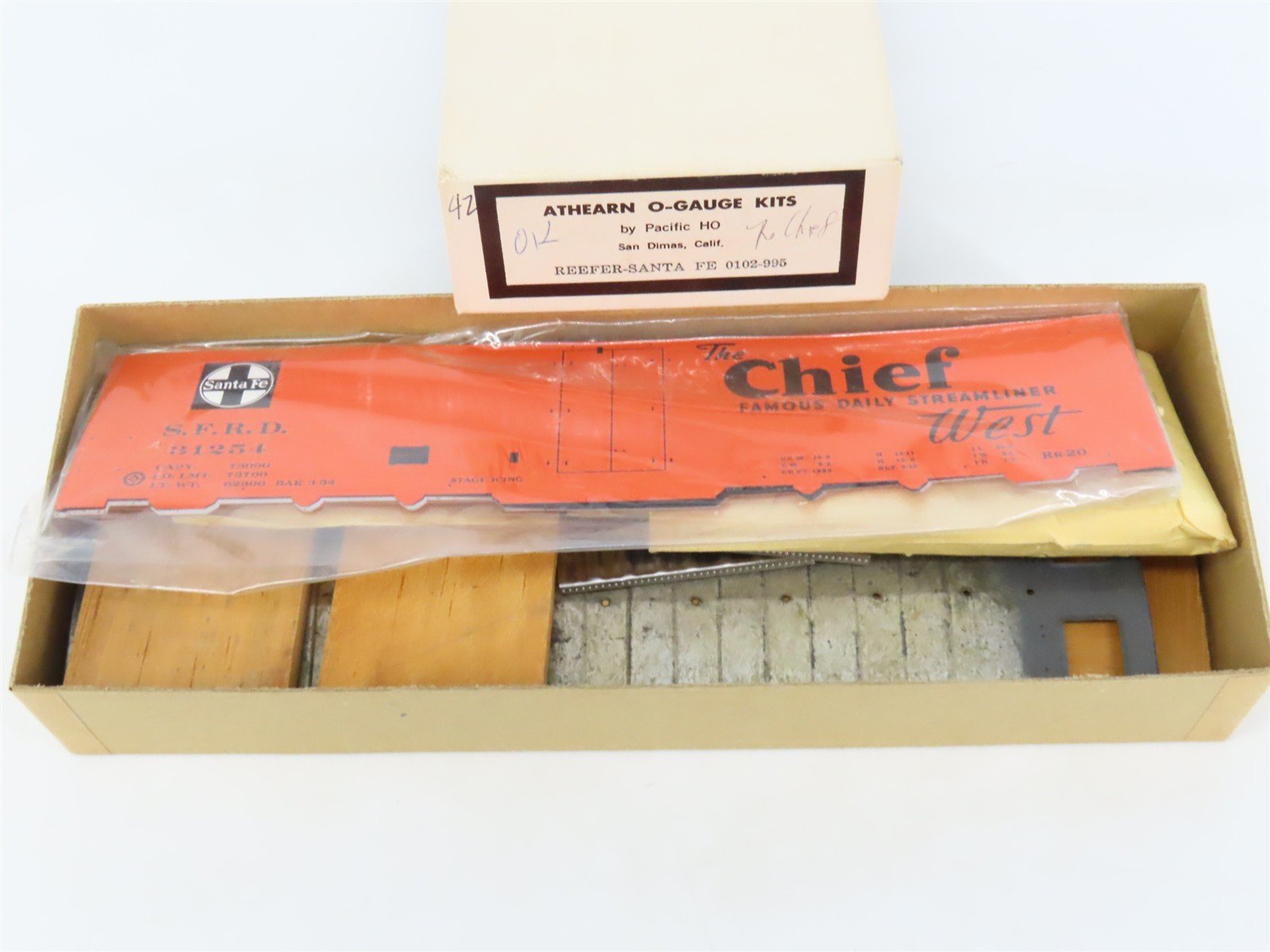 O Scale 2-Rail Athearn Kit 0102 SFRD Santa Fe 
