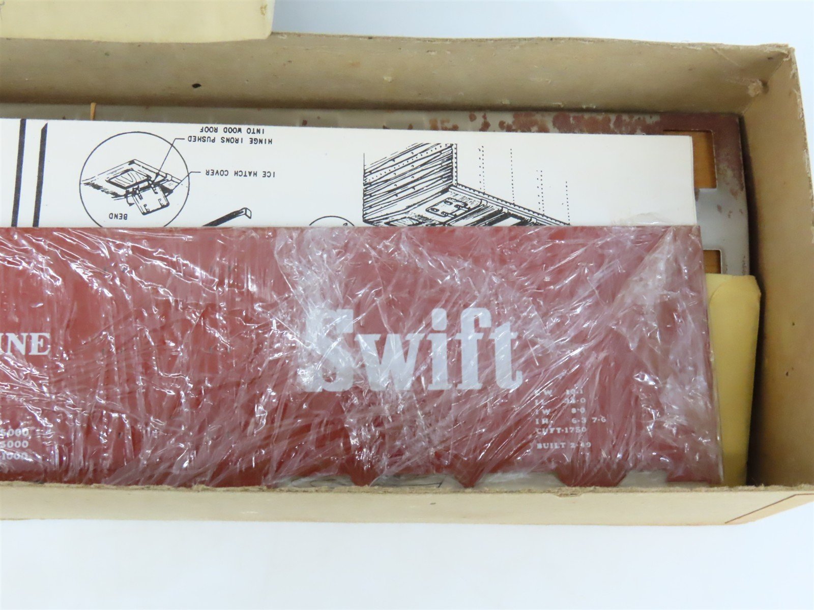 O Scale 2-Rail Athearn Kit A409 SRLX Swift Refrigerator 40' Steel Reefer #12034
