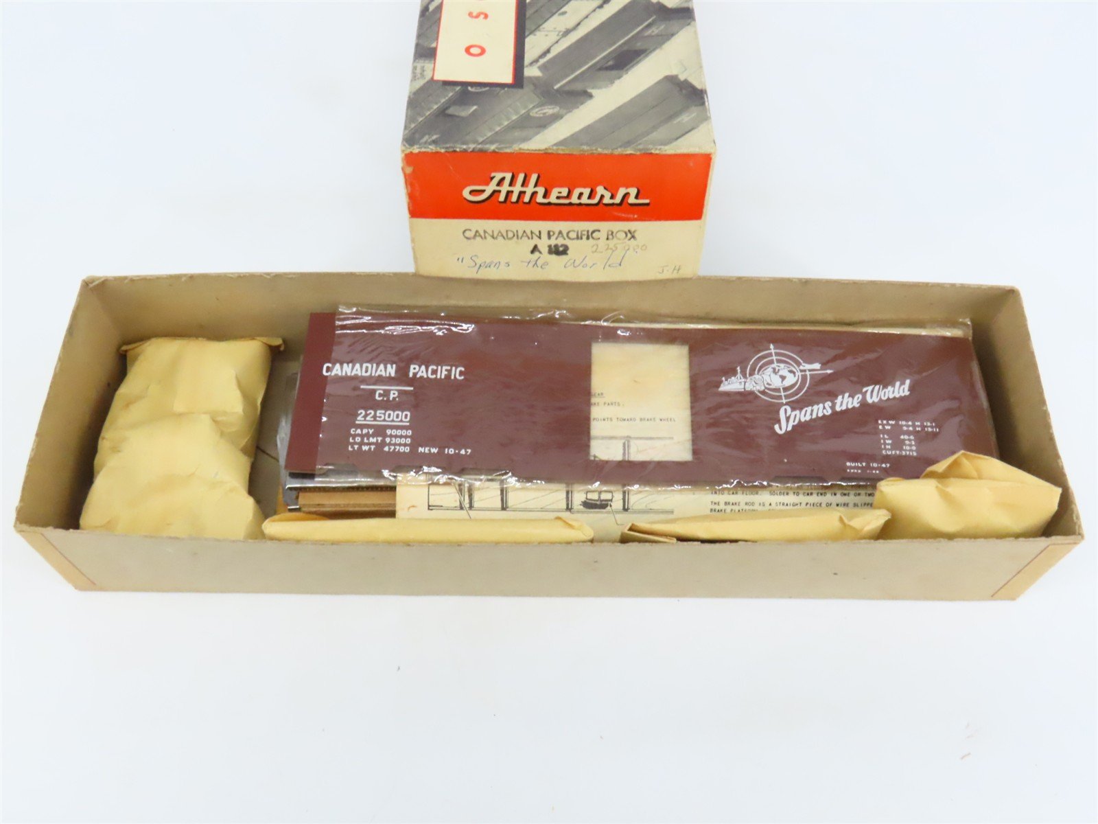 O Scale 2-Rail Athearn Kit A112 CP Canadian Pacific 40' Box Car #225000
