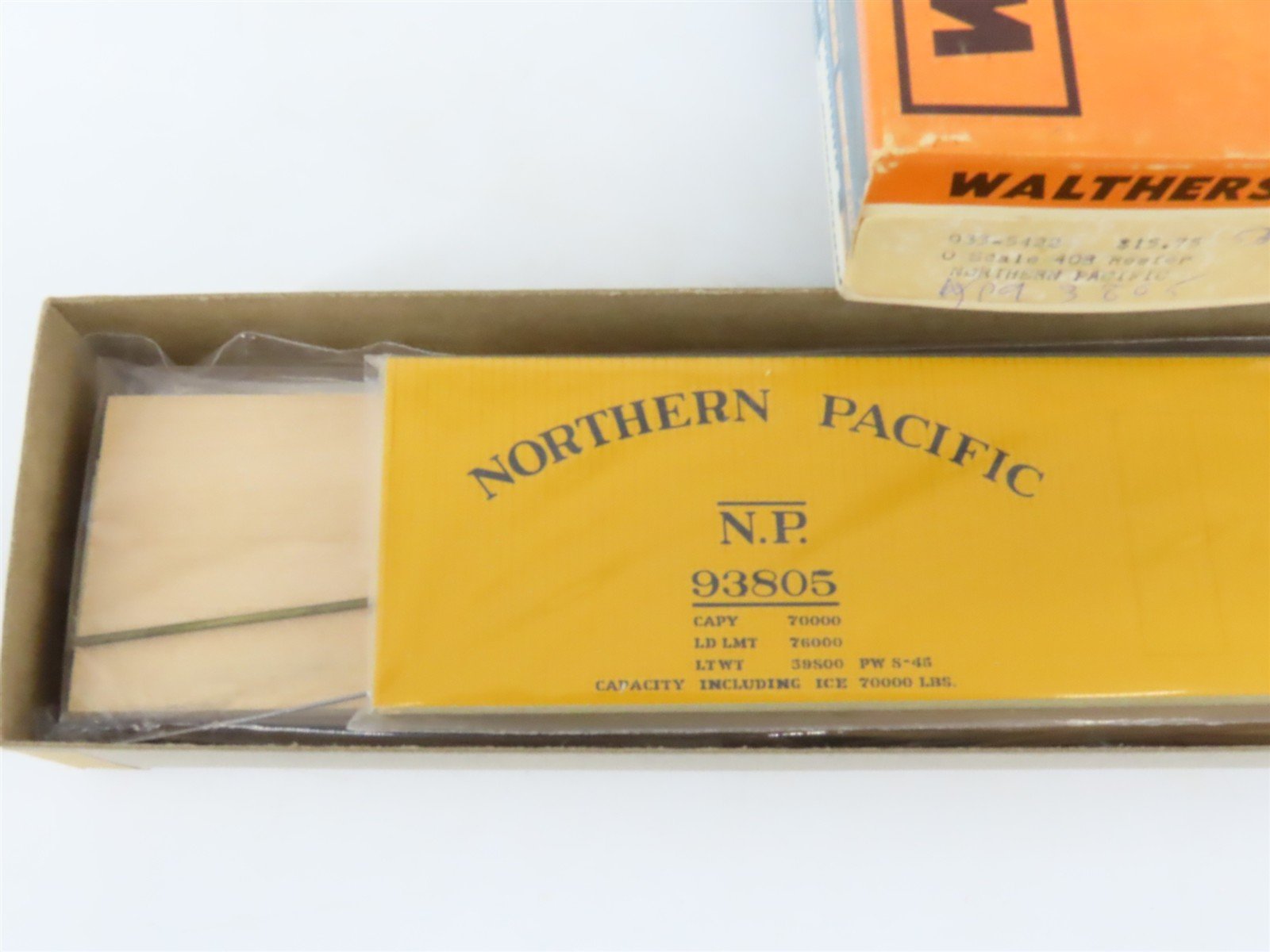 O Scale 2-Rail Walthers Craftsman Kit 933-5422 NP 40' Wood Reefer #93805