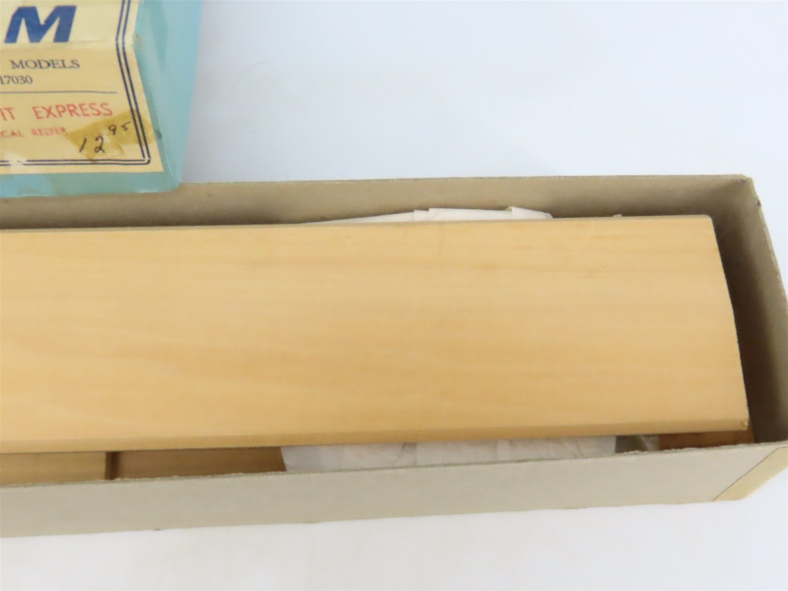 O Scale 2-Rail Lykens Valley Craftsman Kit Undecorated WFCX/WFE 63' Mech Reefer