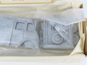 O 1/48 Scale Gloor-Craft Die-Cast Kit #540 Undecorated 1965 Chevrolet Step Van