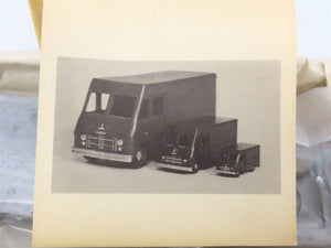 O 1/48 Scale Gloor-Craft Die-Cast Kit #540 Undecorated 1965 Chevrolet Step Van