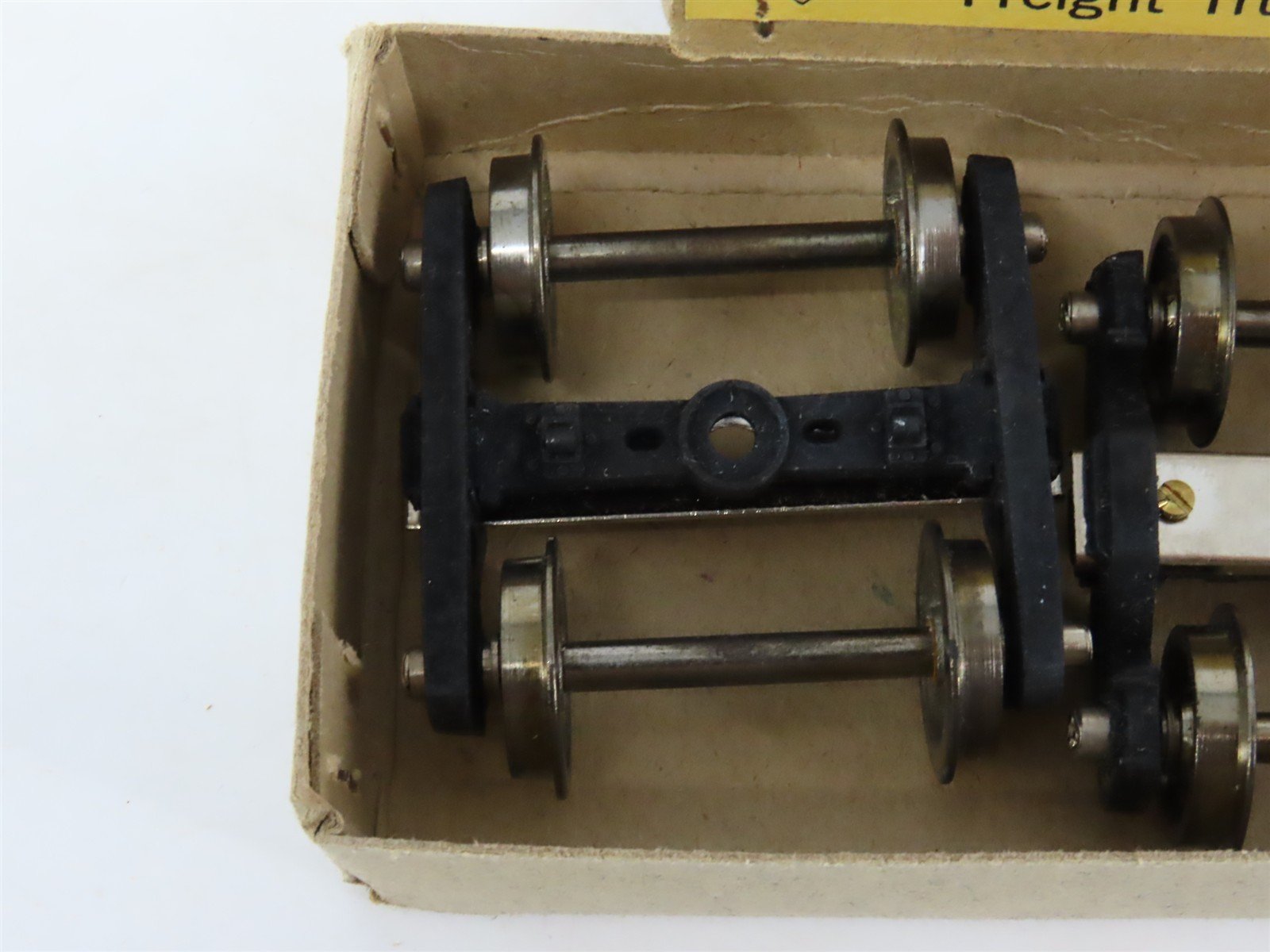 O Scale 2-Rail KTM #T-109 Die-Cast Roller Bearing Trucks w/Metal Wheels - 1 Pair