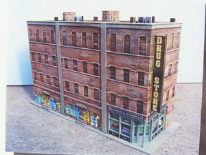 HO Scale Downtown Deco Hydrocal Kit #DD1010 Old Brownstones/Drug Store - SEALED