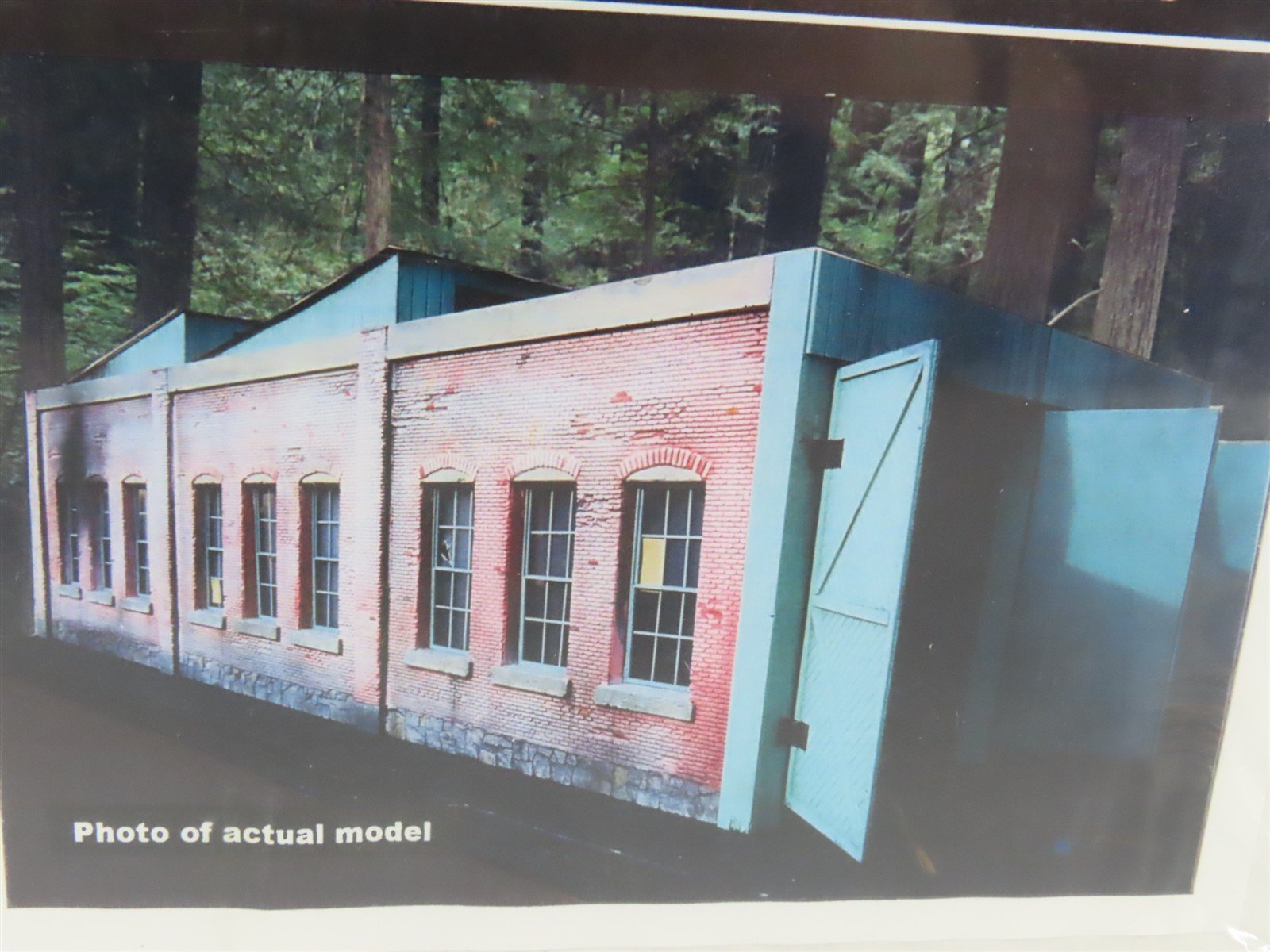HO 1/87 Scale Downtown Deco Hydrocal Kit #DD1017 Two-Stall Engine House - SEALED