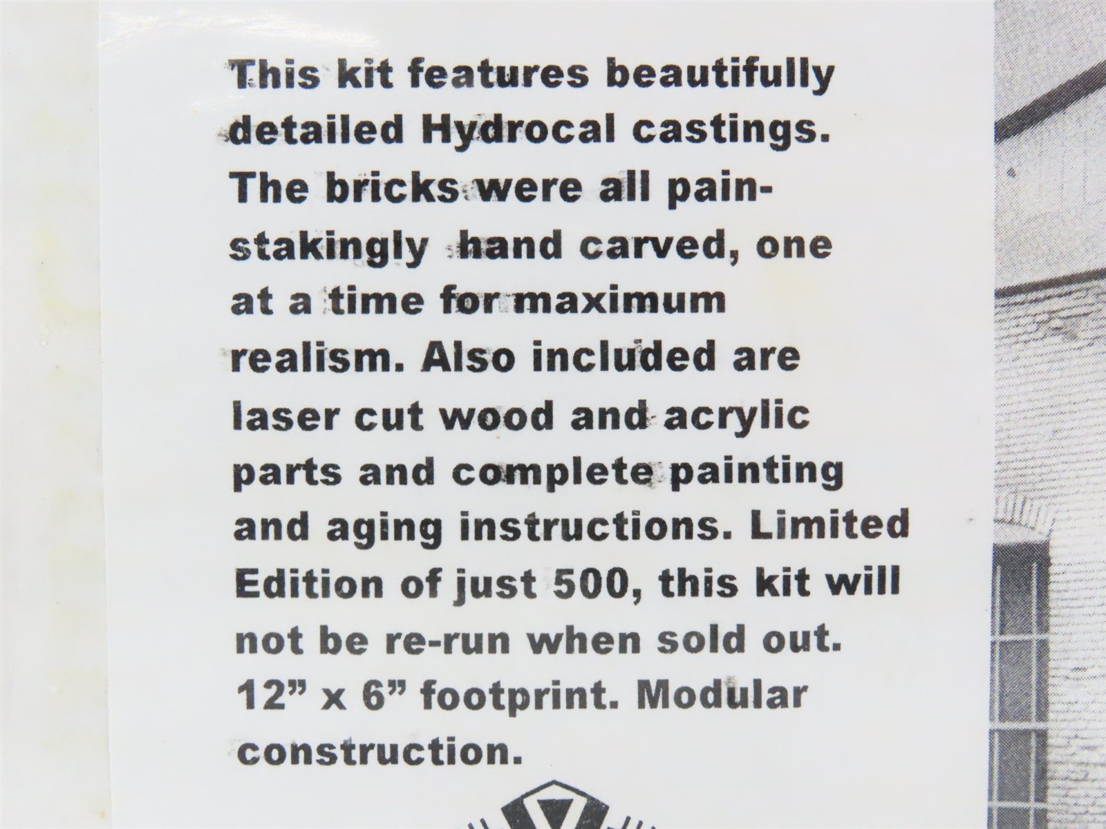 HO 1/87 Scale Downtown Deco Hydrocal Kit #DD1017 Two-Stall Engine House - SEALED