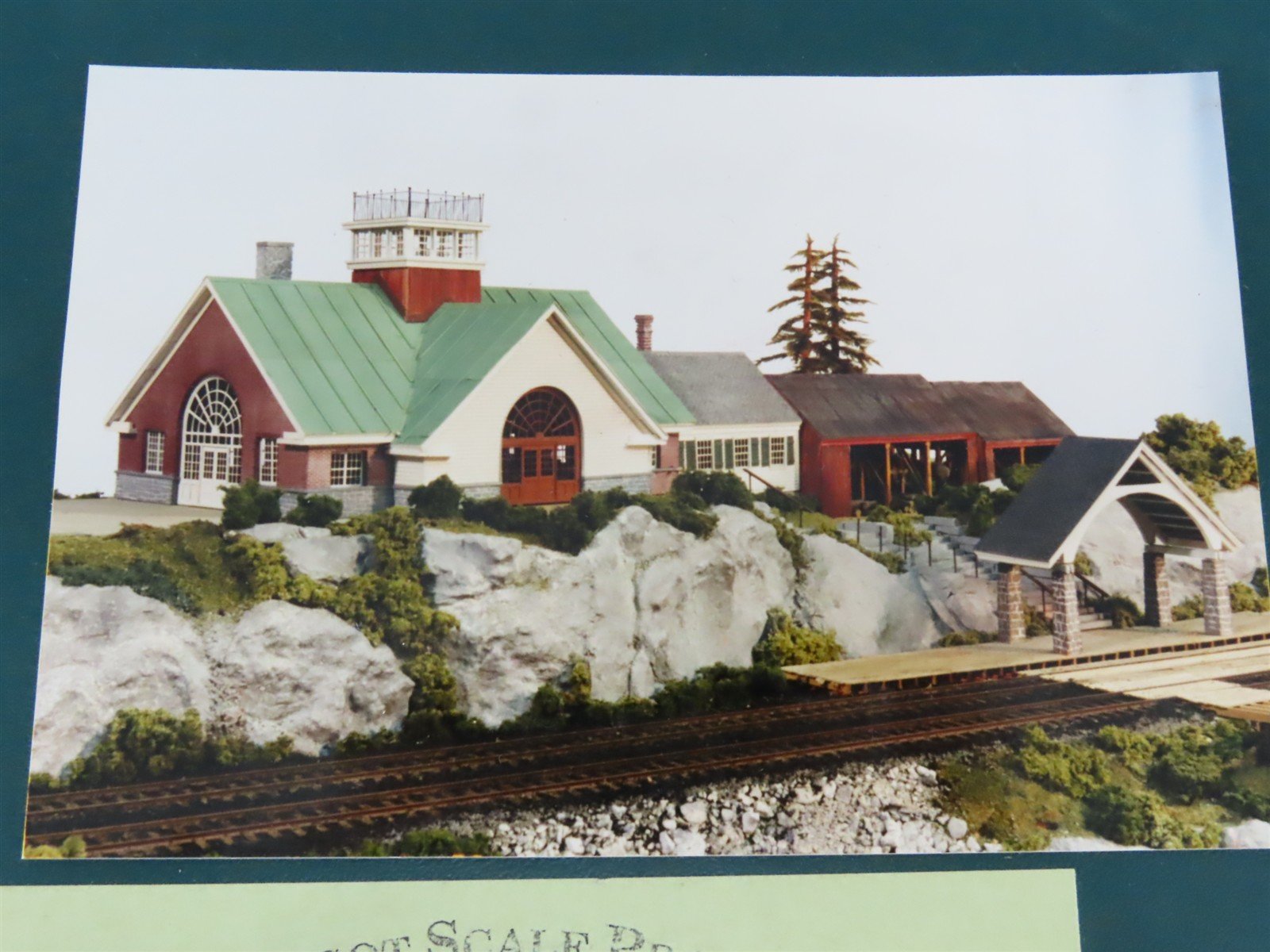 HO 1/87 Sheepscot Scale Products Craftsman Kit #1240 Hawk's Nest Lodge