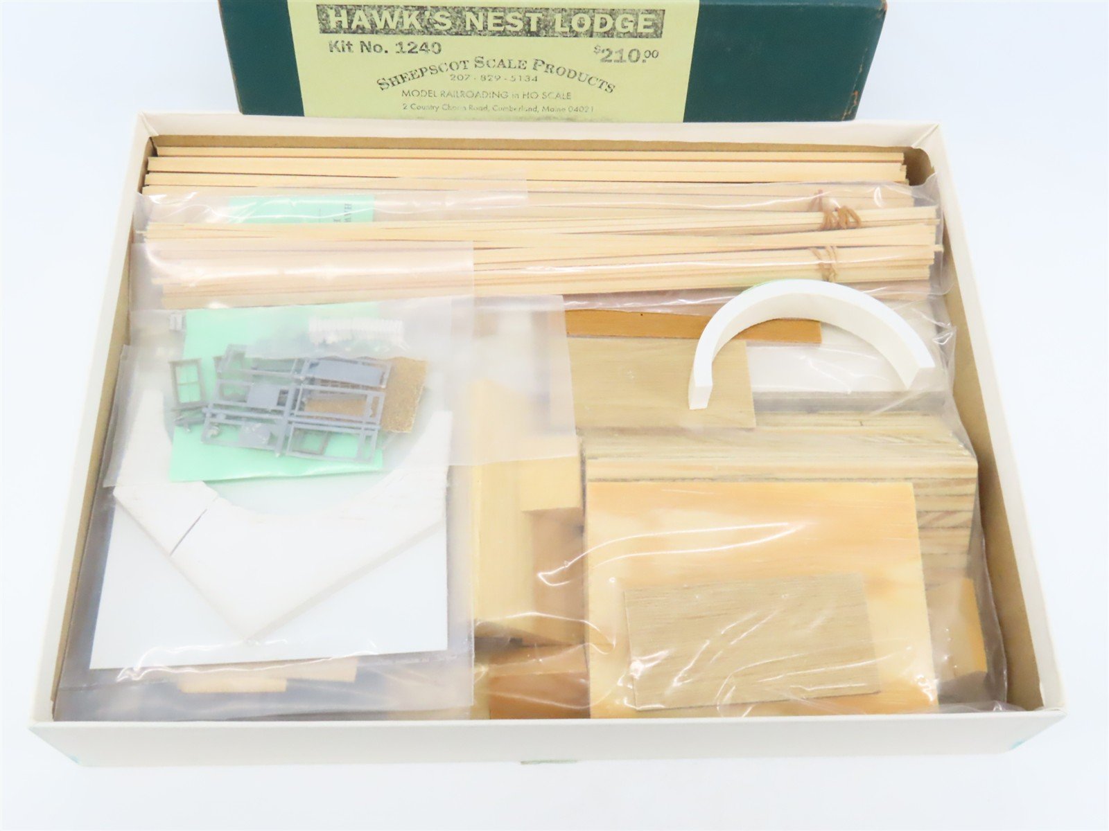 HO 1/87 Sheepscot Scale Products Craftsman Kit #1240 Hawk's Nest Lodge