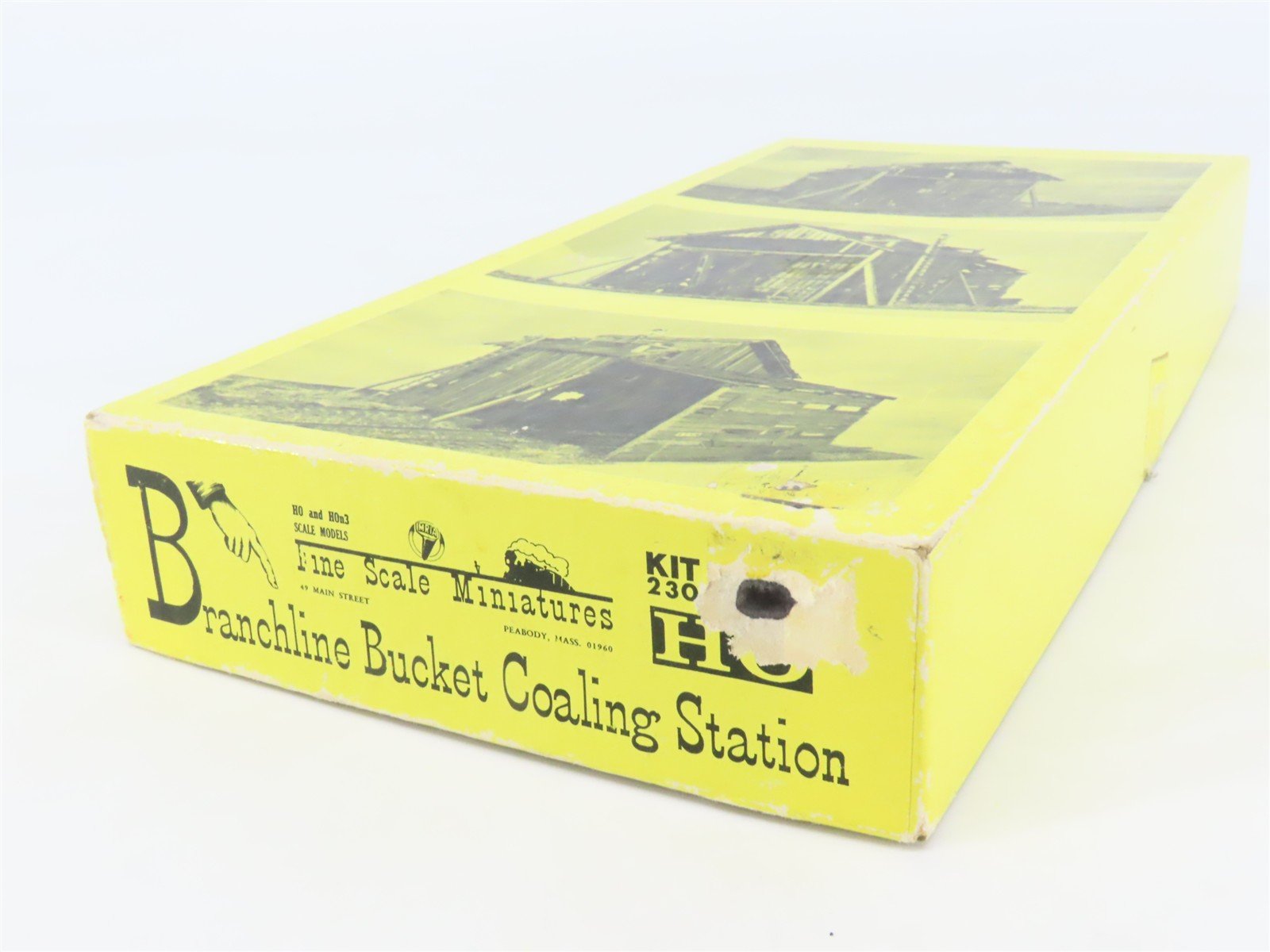 HO Fine Scale Miniatures Craftsman Kit #230 Branchline Bucket Coaling Station
