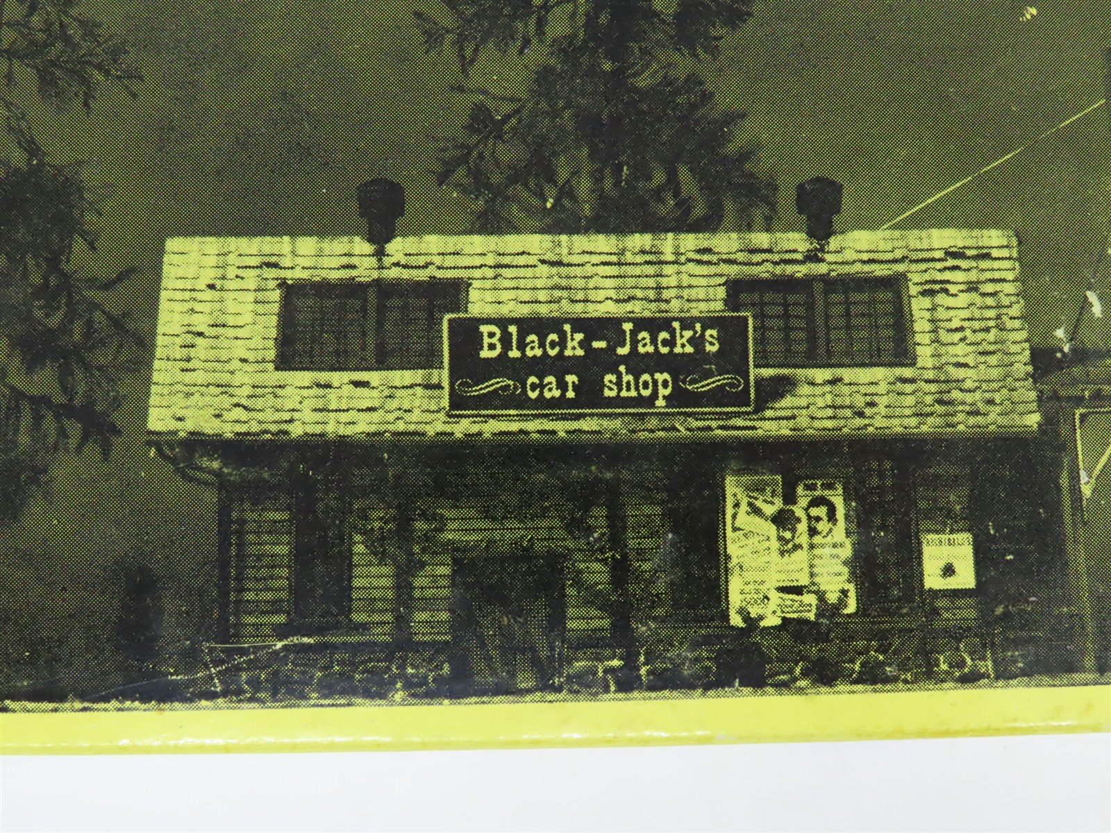 HO 1/87 Fine Scale Miniatures Craftsman Kit #65 Old Time Car Repair Shop