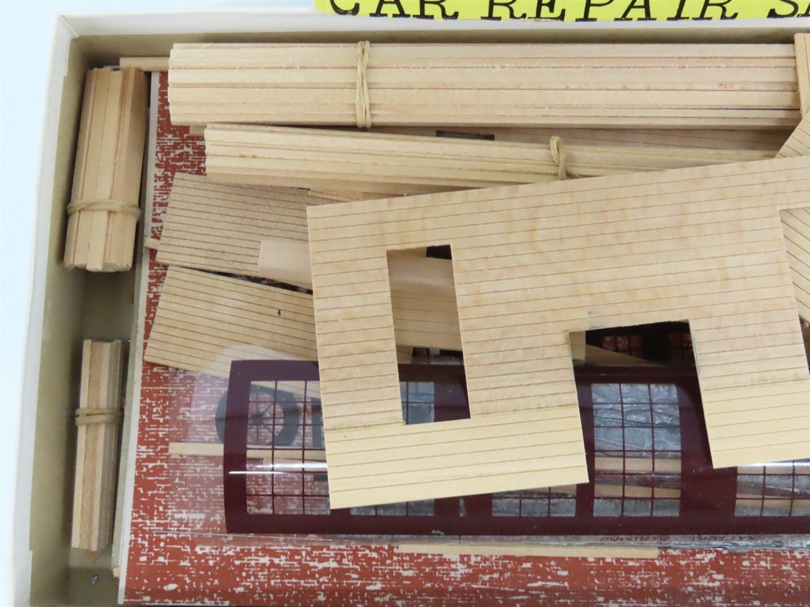 HO 1/87 Fine Scale Miniatures Craftsman Kit #65 Old Time Car Repair Shop