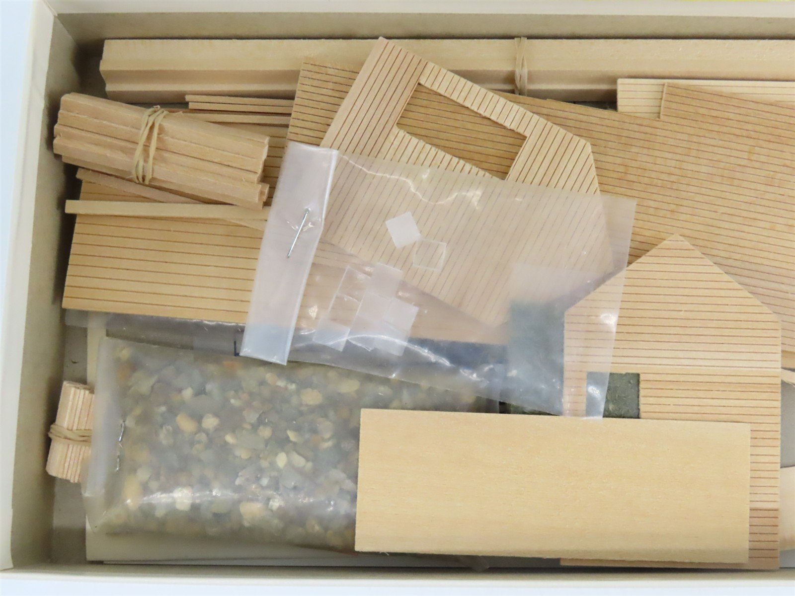 HO 1/87 Fine Scale Miniatures Craftsman Kit #50 Ice Station