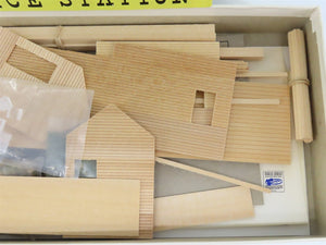 HO 1/87 Fine Scale Miniatures Craftsman Kit #50 Ice Station