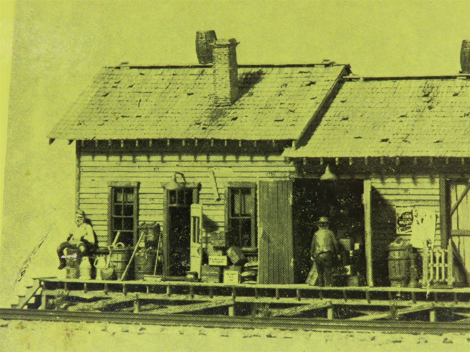 HO 1/87 Fine Scale Miniatures Craftsman Kit #150 Old Time Freight House
