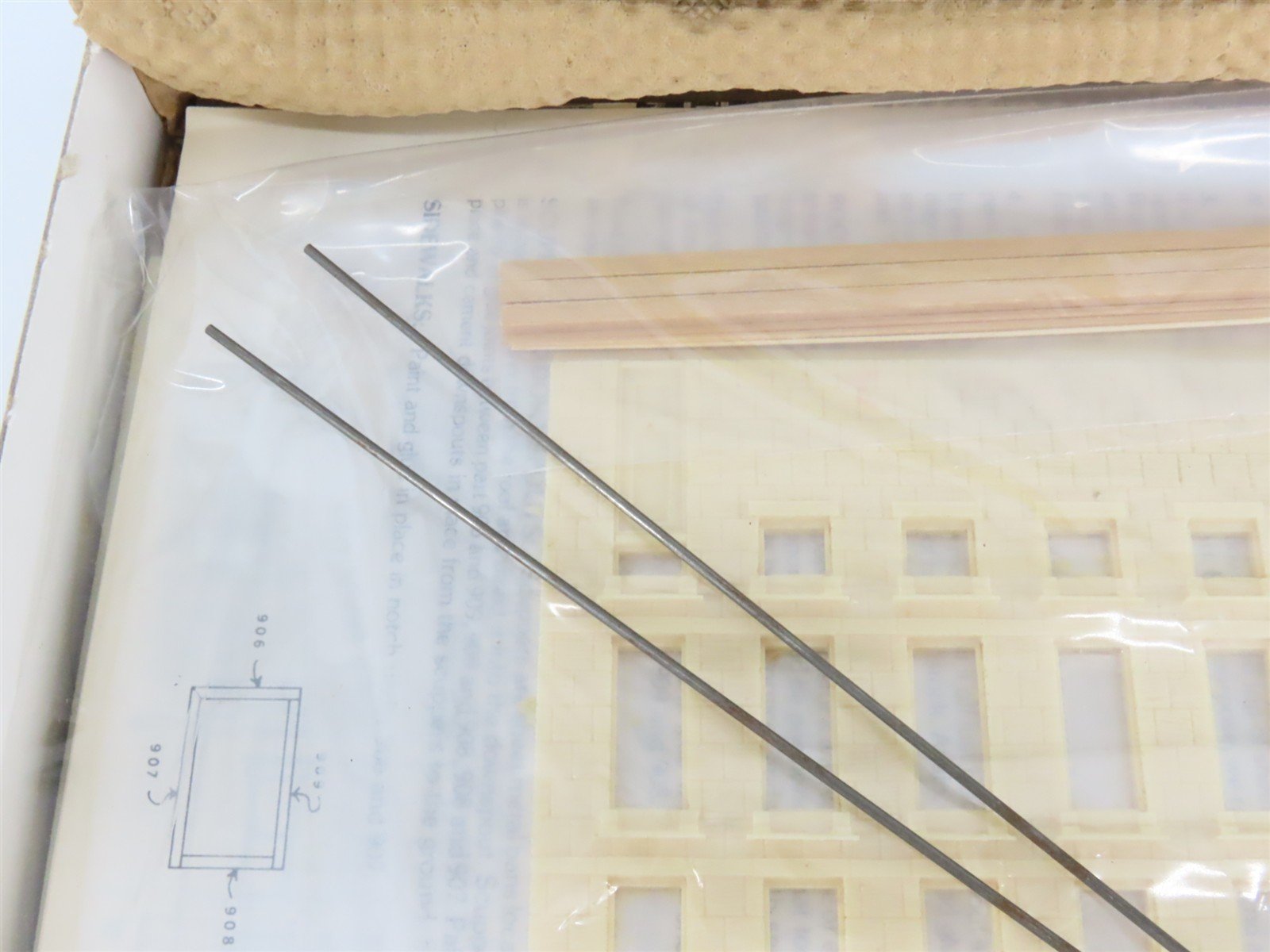 HO Scale Magnuson Models M521 Wanglie's Dept. Store Building Kit