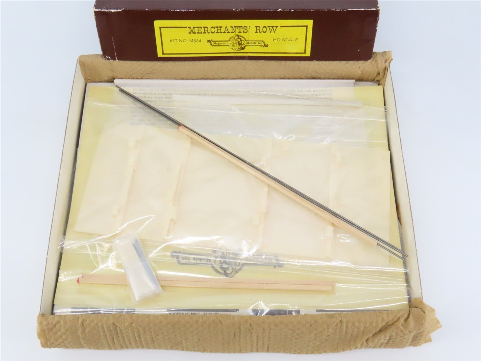 HO Scale Magnuson Models M534 Merchants' Row Building Kit