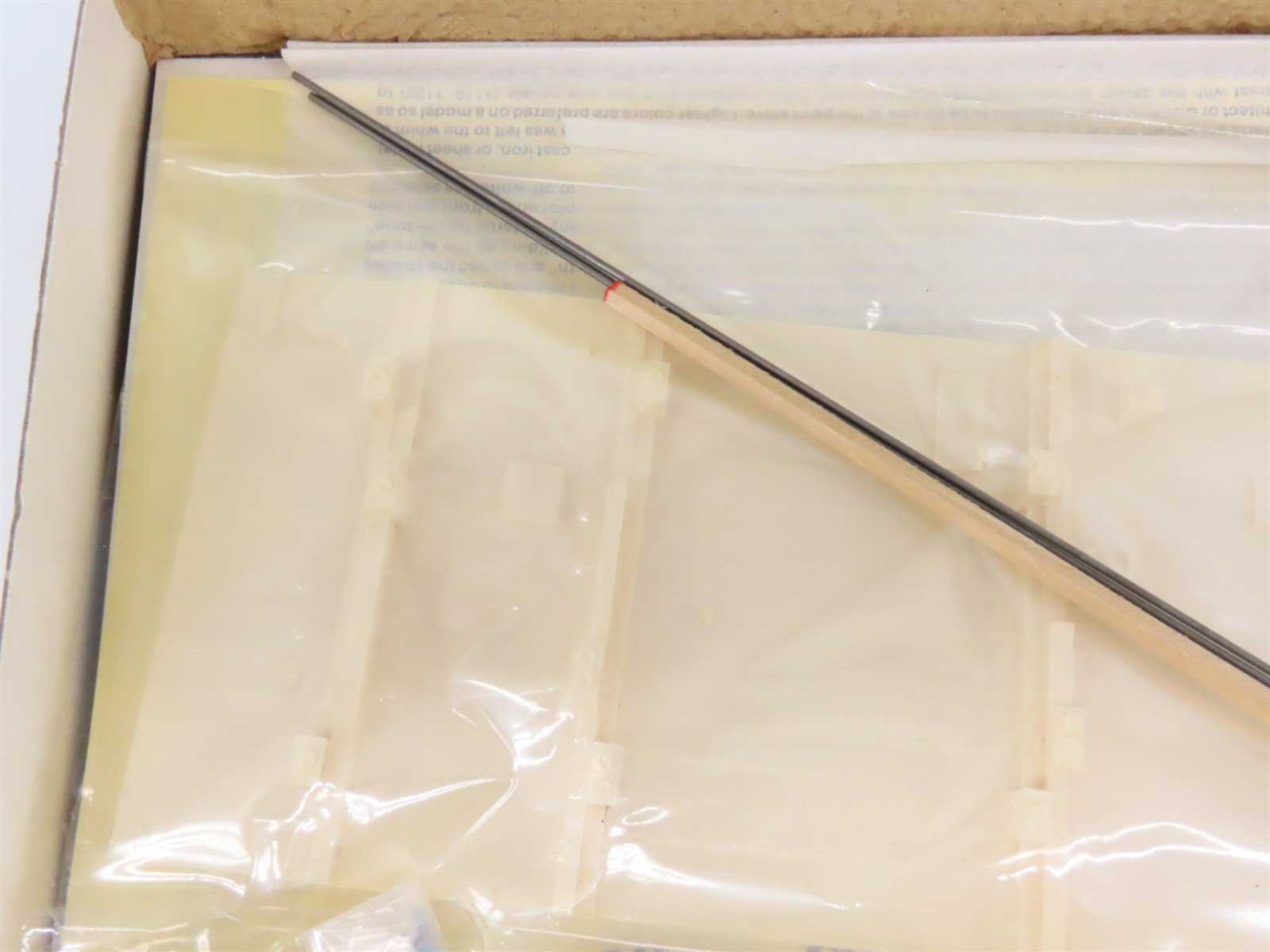 HO Scale Magnuson Models M534 Merchants' Row Building Kit