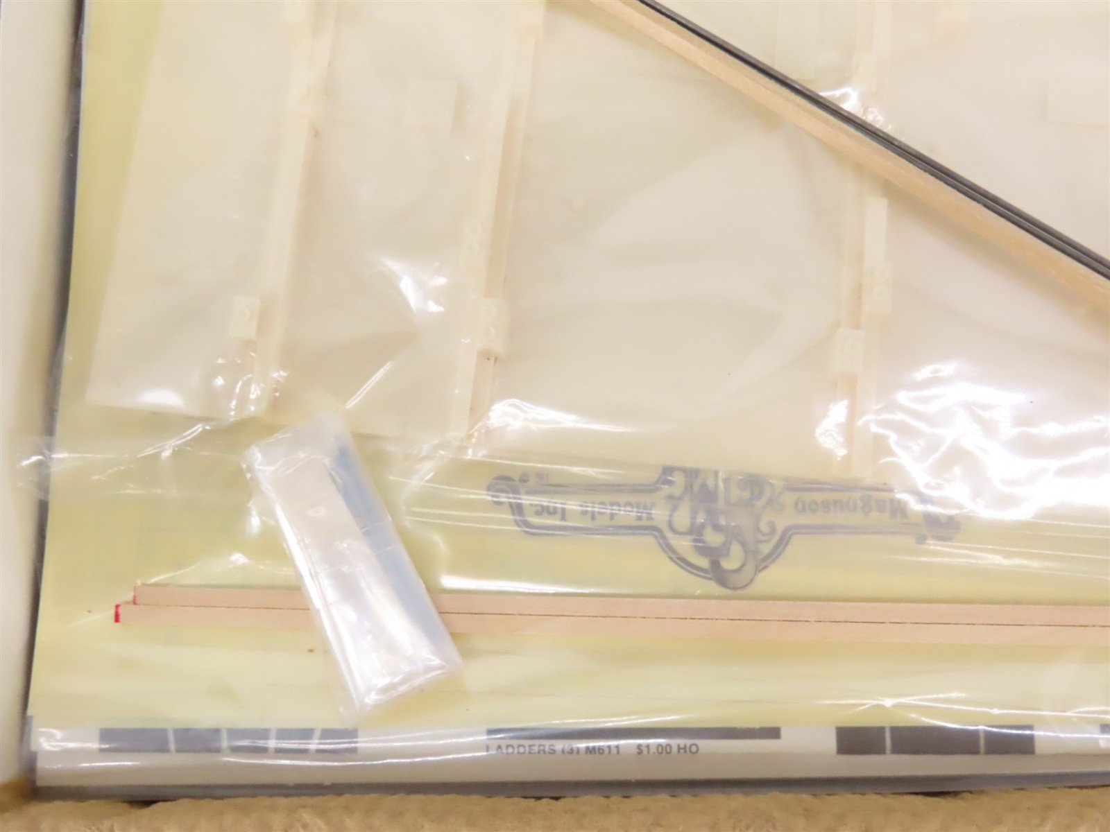 HO Scale Magnuson Models M534 Merchants' Row Building Kit