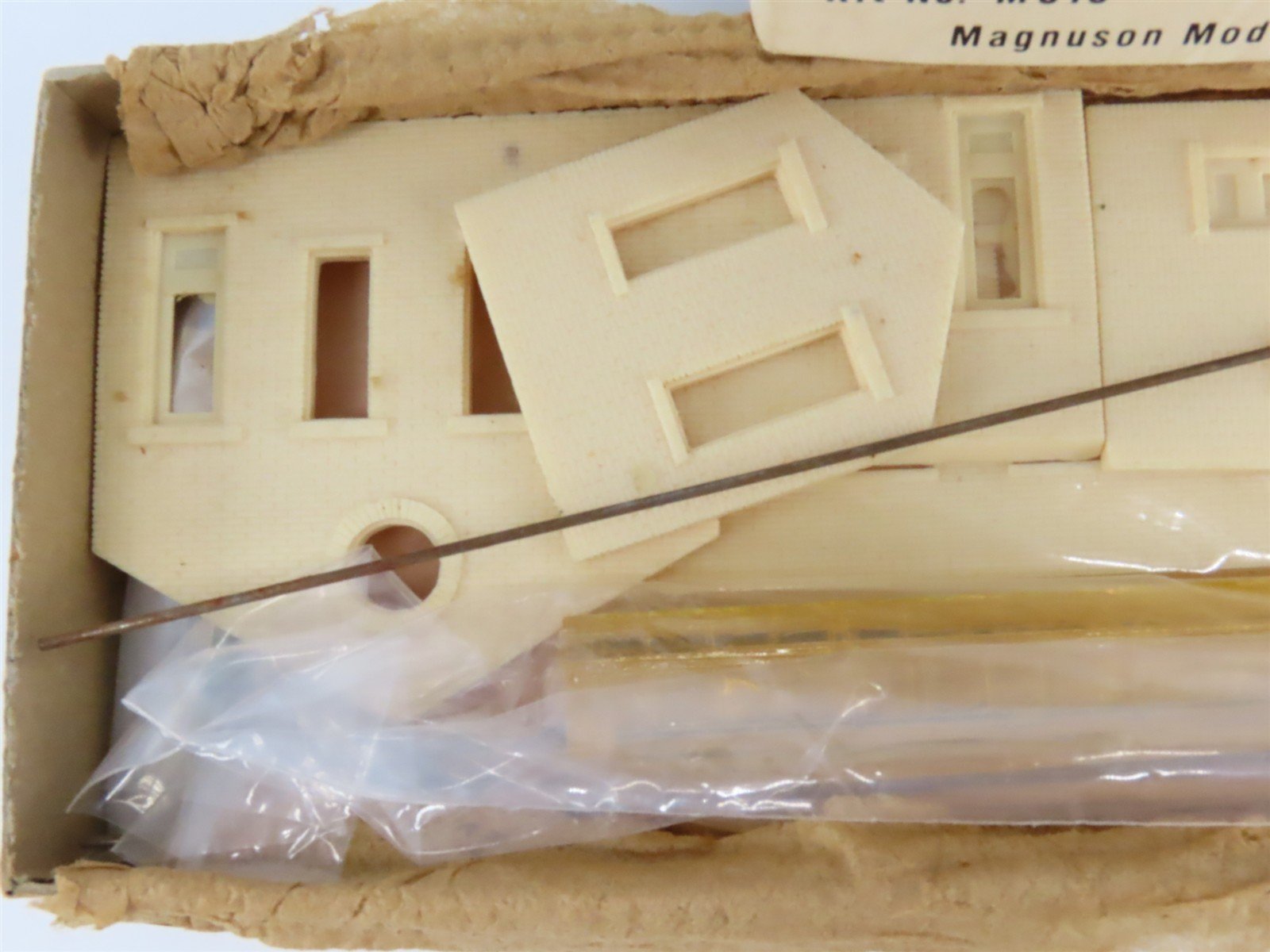 HO Scale Magnuson Models M515 Union Avenue Freight Terminal Building Kit
