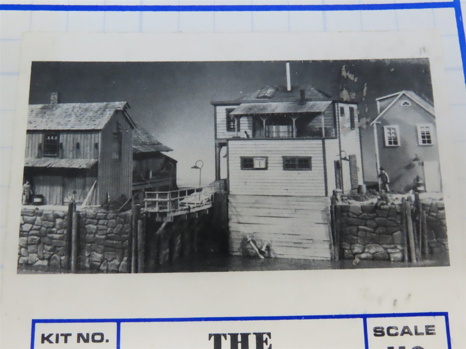 HO Scale Builders in Scale 5 The Waterfront Building Kit
