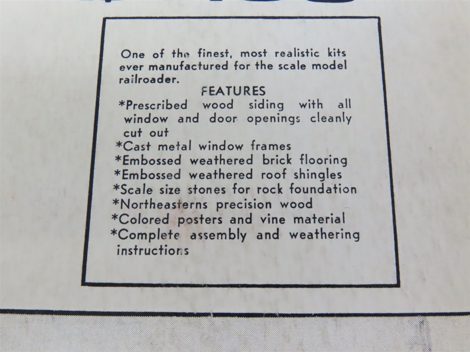 HO Scale Fine Scale Miniatures 35 Engine House Building Kit