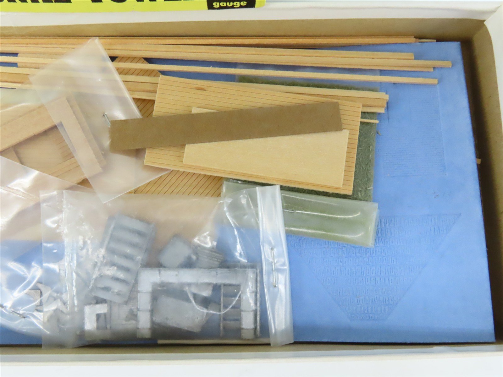 HO Scale Fine Scale Miniatures 30 Signal Tower Building Kit