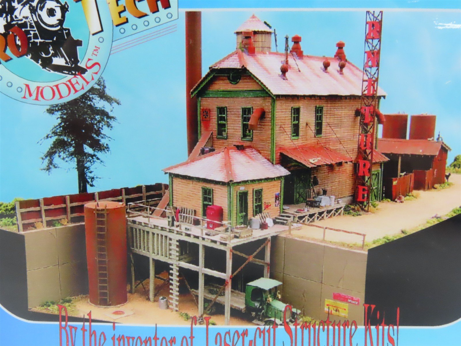 HO Scale Retro Tech 105-93/125 Harry Ziddler Co. Fine Furniture Building Kit