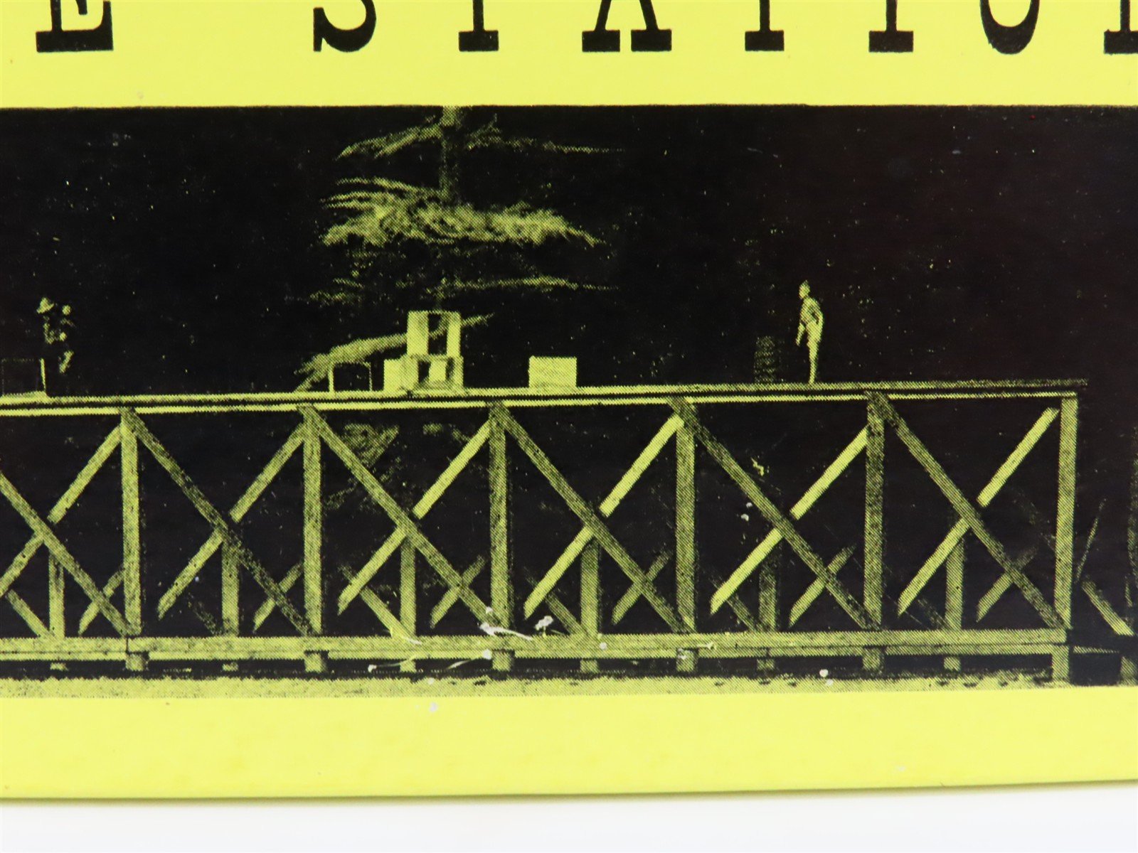 HO Scale Fine Scale Miniatures 50 Ice Station Building Kit