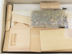 HO Scale Fine Scale Miniatures 50 Ice Station Building Kit