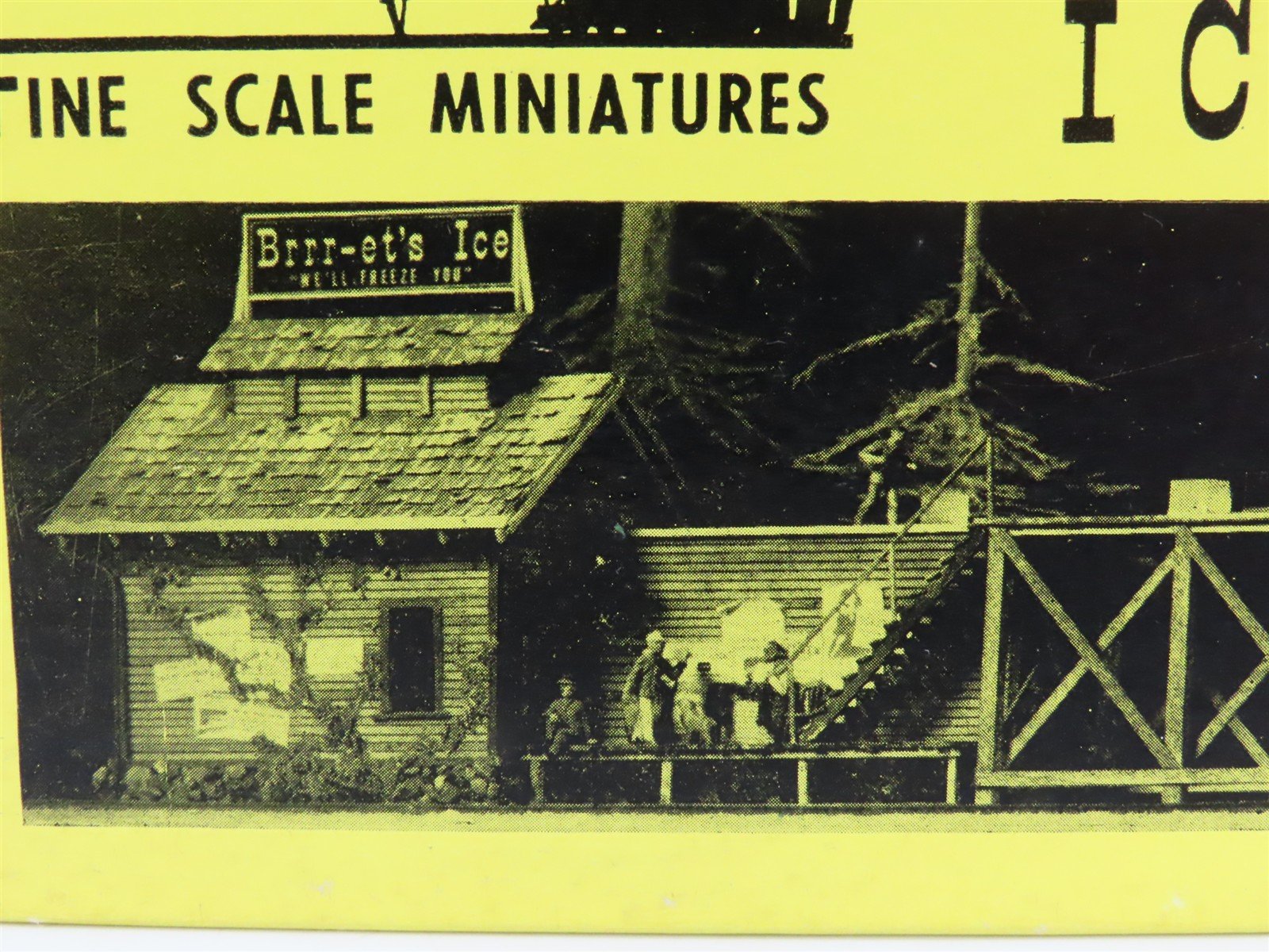 HO Scale Fine Scale Miniatures 50 Ice Station Building Kit