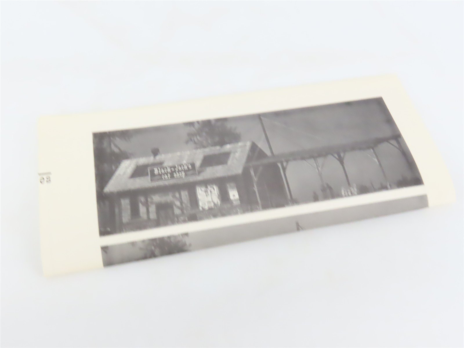 HO Scale Fine Scale Miniatures 65 Black-Jack's Car Shop Building Kit