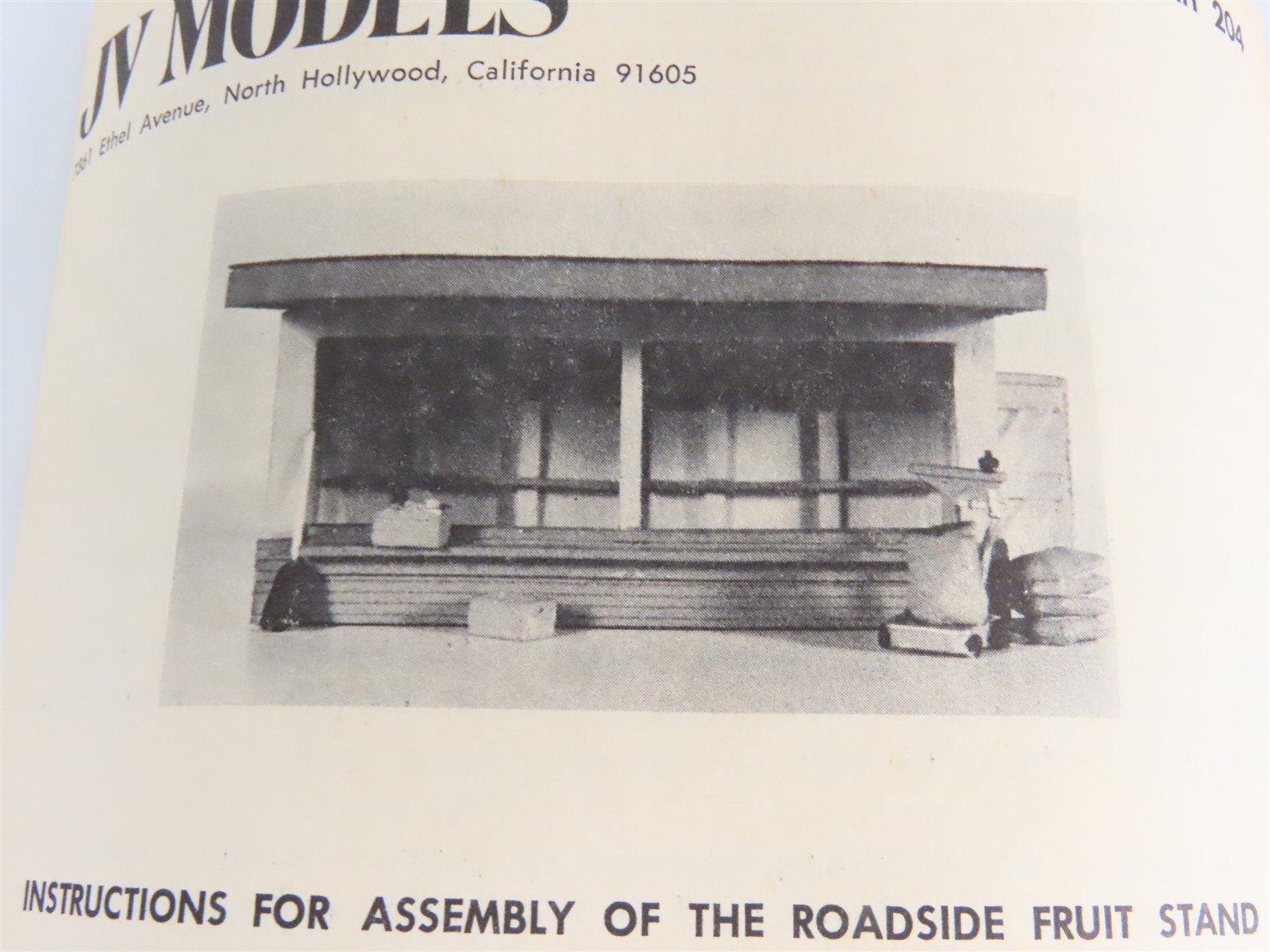 HO Scale JV Models 204 Roadside Produce Stand Building Kit