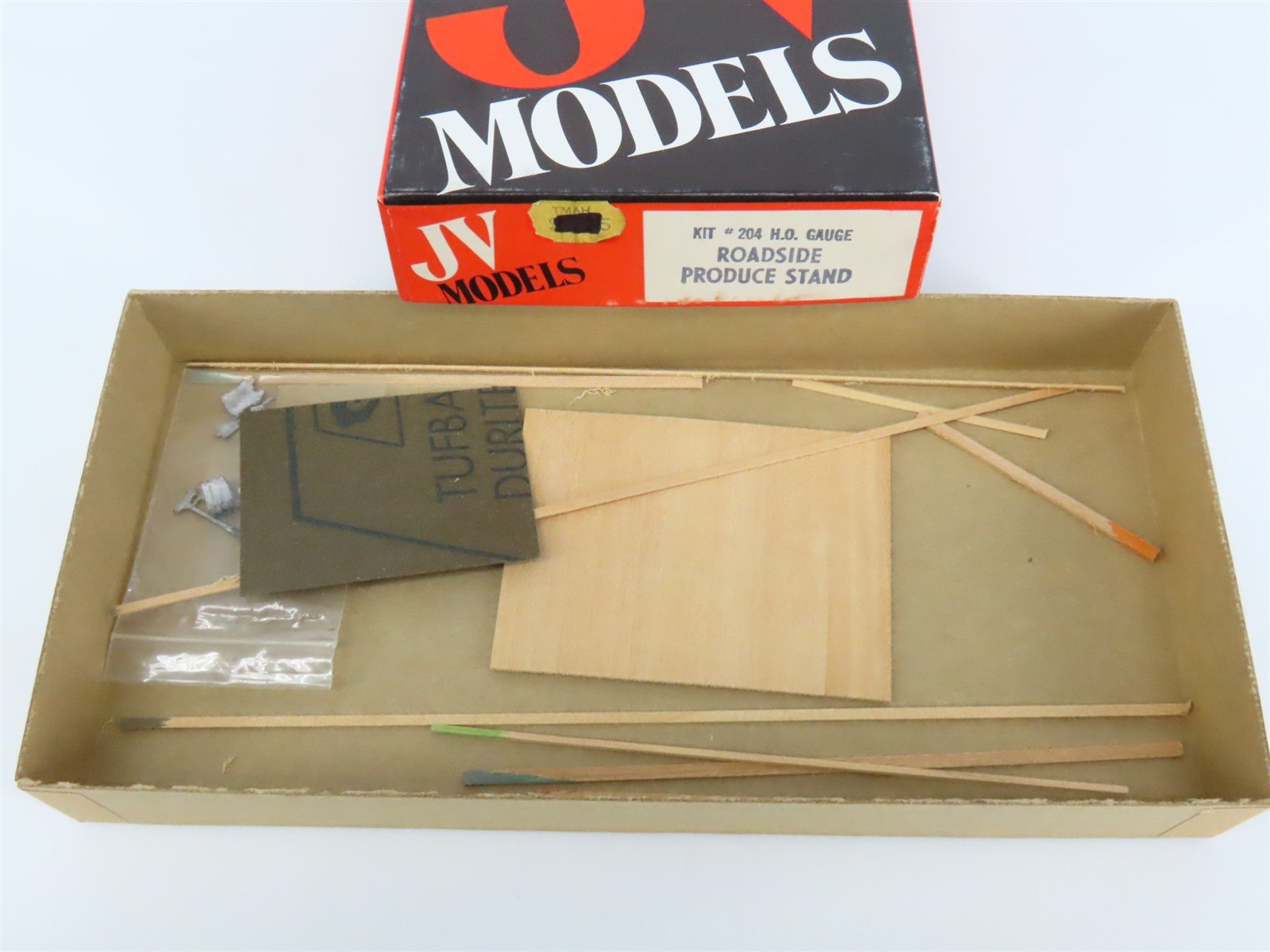 HO Scale JV Models 204 Roadside Produce Stand Building Kit