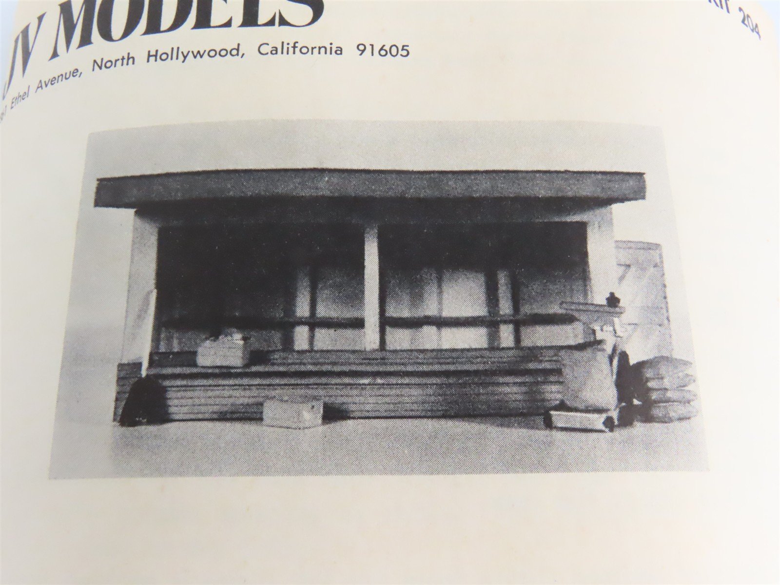 HO Scale JV Models 204 Roadside Produce Stand Building Kit