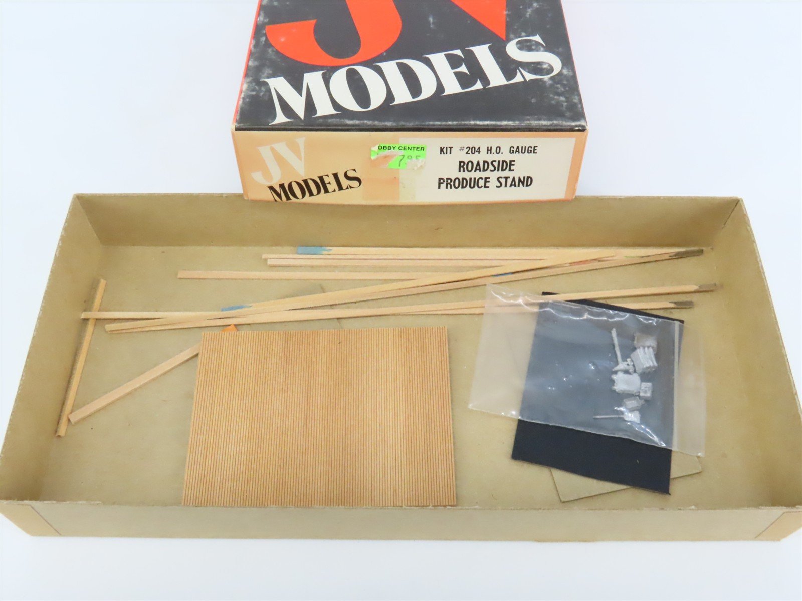 HO Scale JV Models 204 Roadside Produce Stand Building Kit
