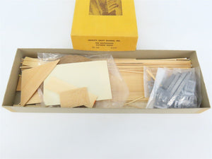 HO Scale Quality Craft 103 Haydenton Covered Depot Building Kit