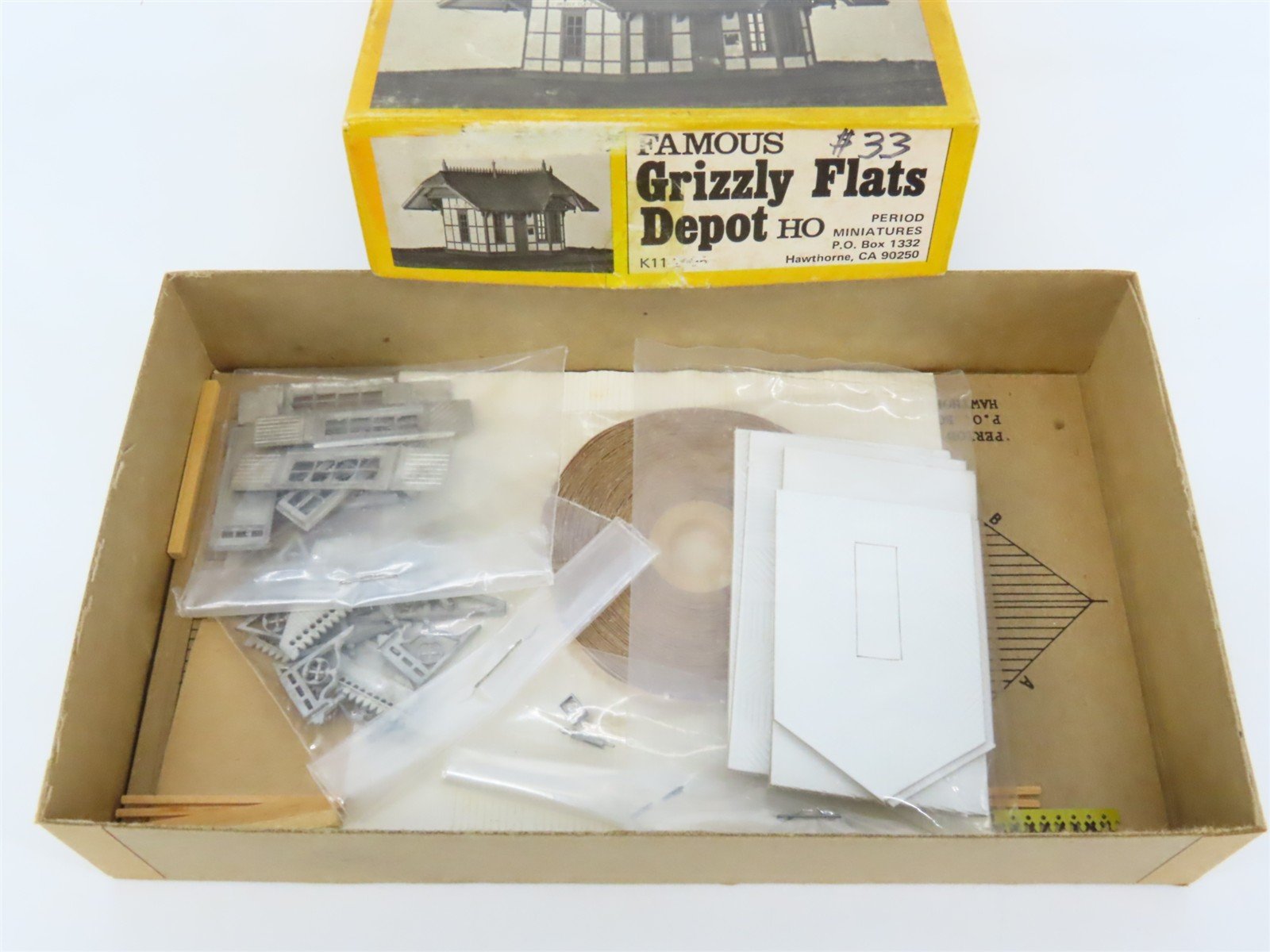 HO Scale Period Miniatures K11 Grizzly Flats Depot Building Kit