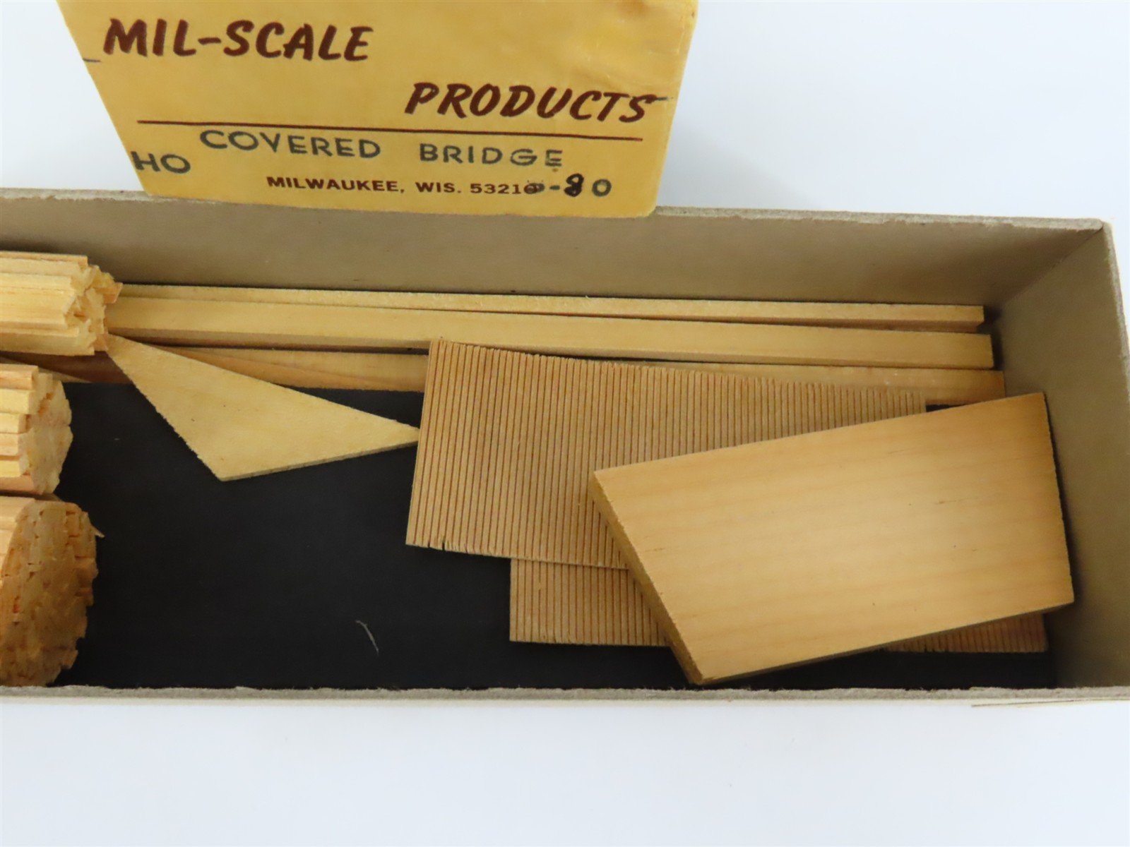 HO Scale Mil-Scale Products S-80 65' Covered Bridge Building Kit