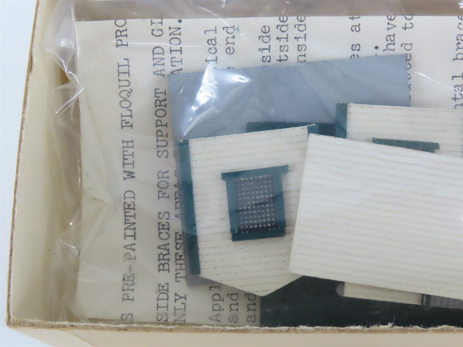 HO Scale LeMay Industries 103 Office Building Kit