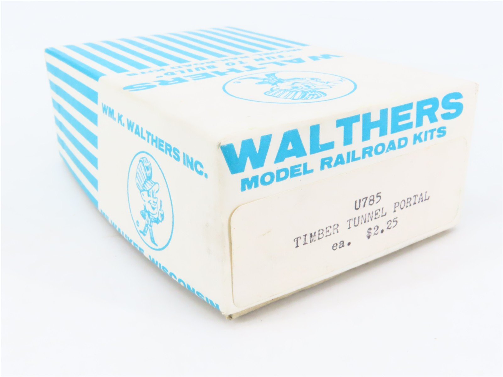HO Scale Walthers U785 Timber Tunnel Portal Building Kit