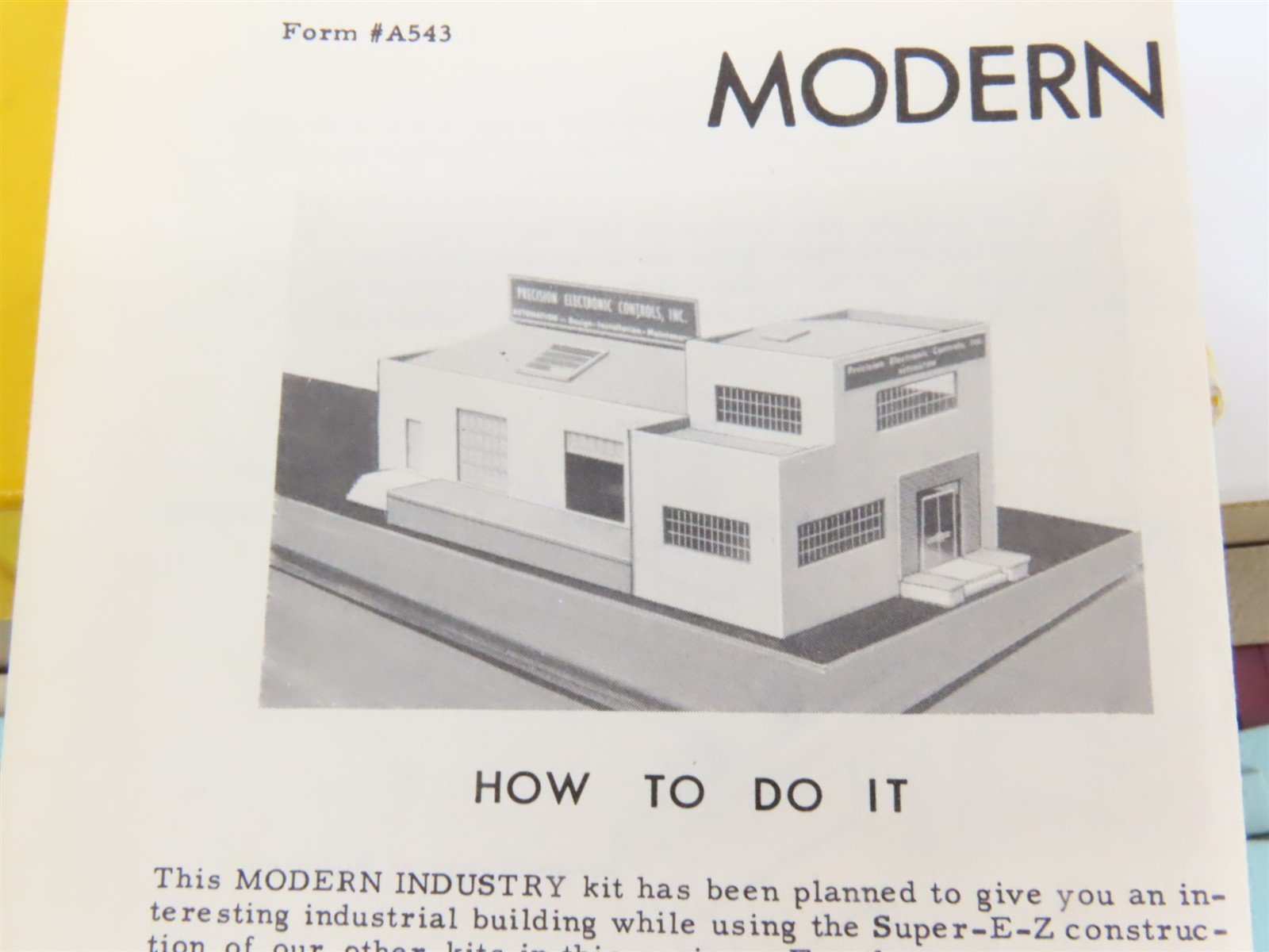 HO Scale Suydam 543 Modern Industry Building Craftsman Kit