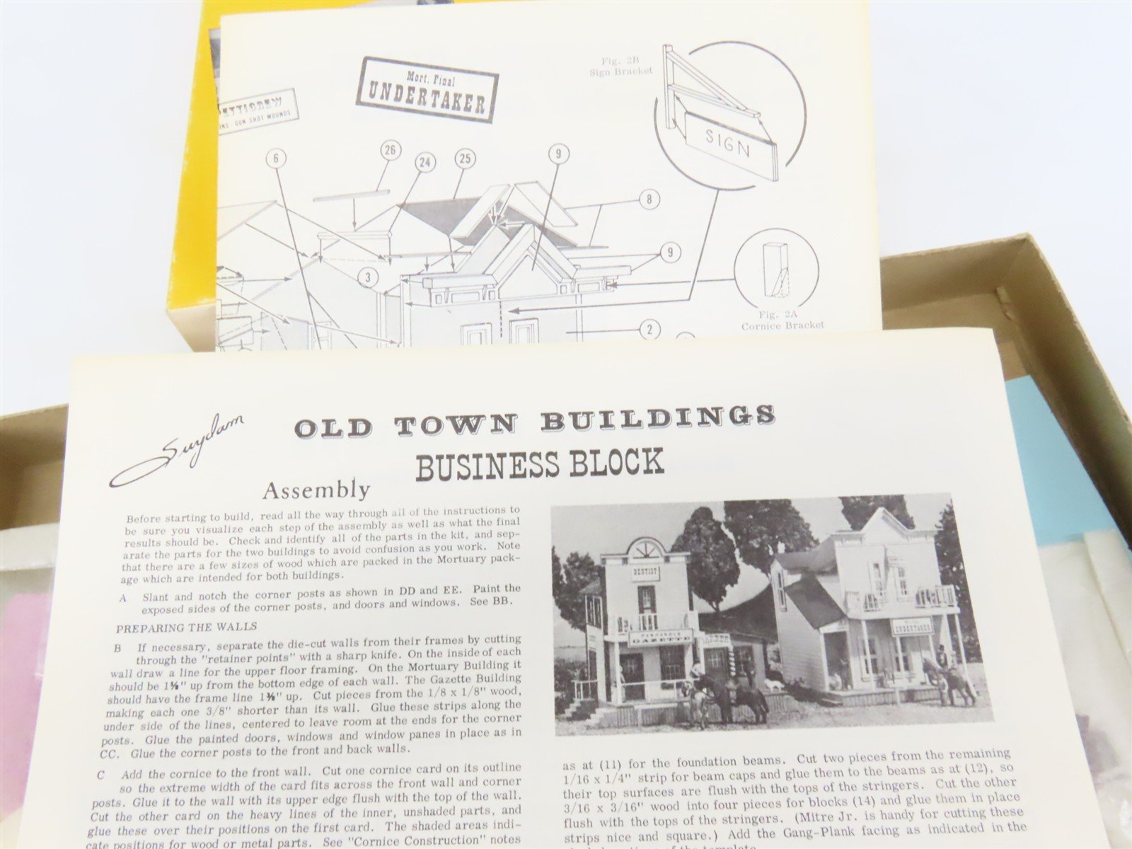 HO Scale Suydam 573 Old Town Business Block Building Craftsman Kit