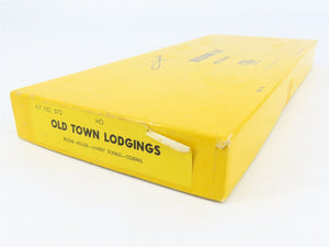 HO Scale Suydam 572 Old Town Lodgings Building Craftsman Kit