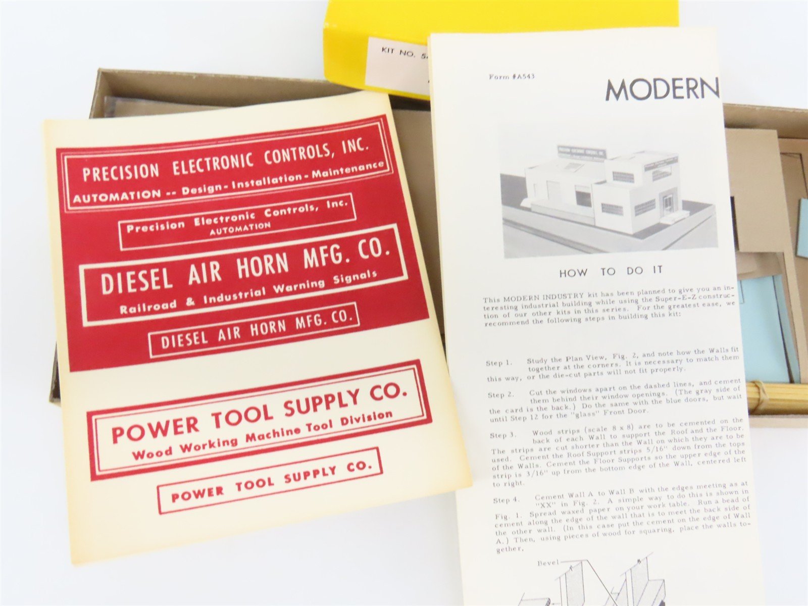 HO Scale California Model Co. 543 Modern Industry Building Craftsman Kit