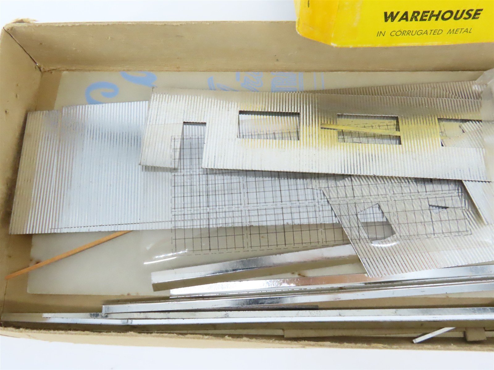 HO Scale Suydam 7 Warehouse Building Craftsman Kit
