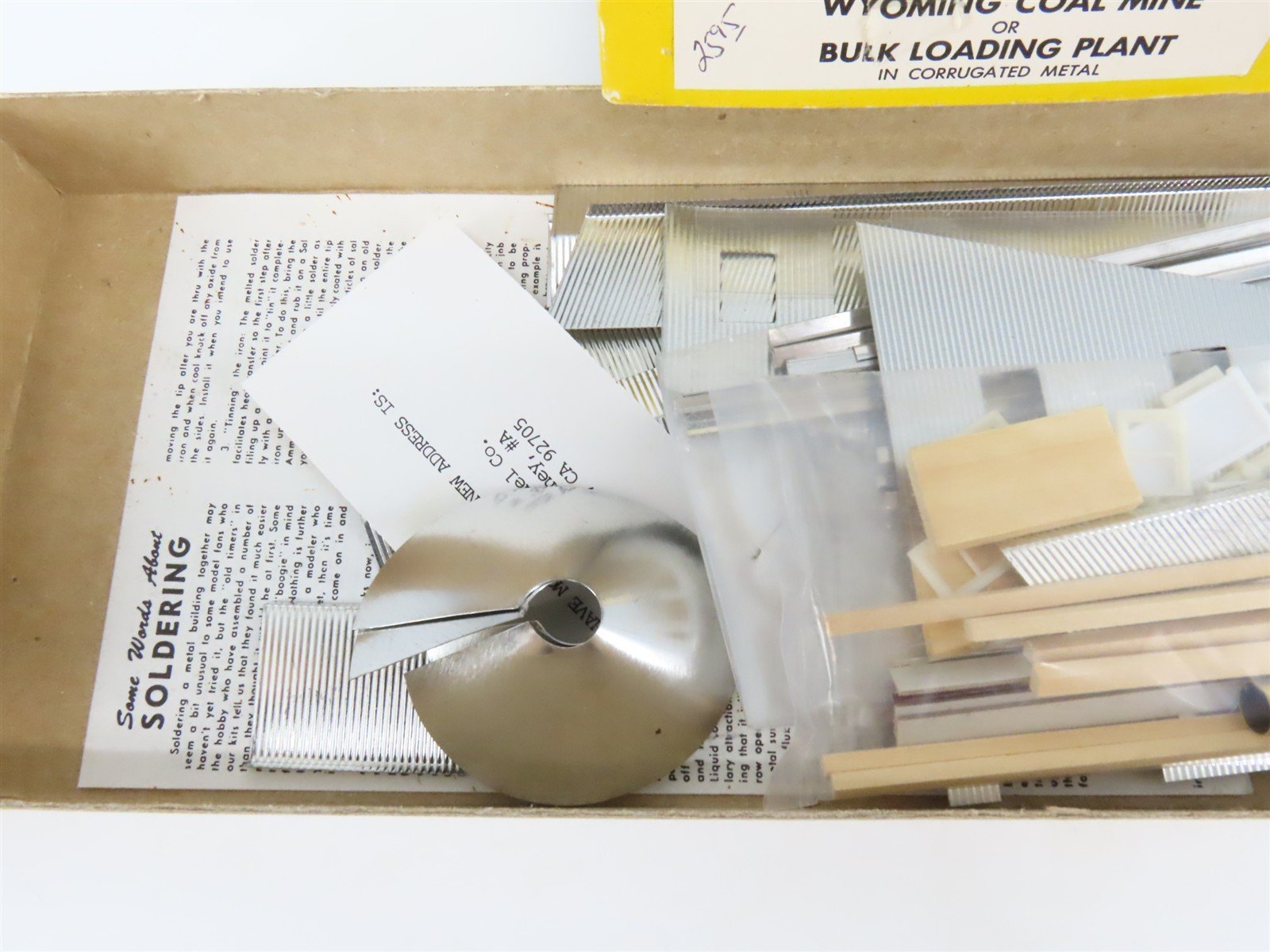 HO California Model Co. 24 Wyoming Coal Mine or Loading Plant Craftsman Kit