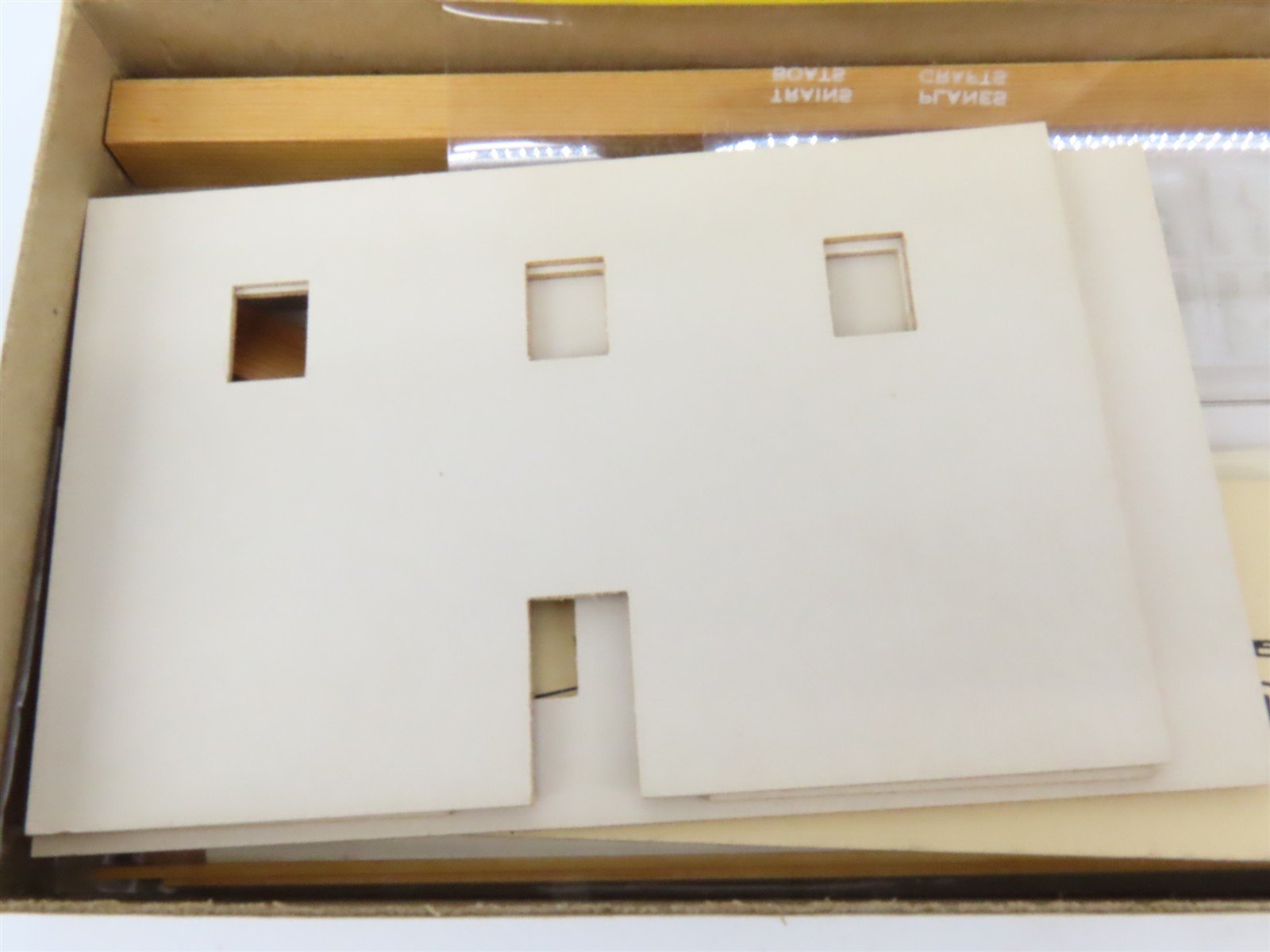 HO Scale Suydam 71 Your Hobby Shop Building Craftsman Kit