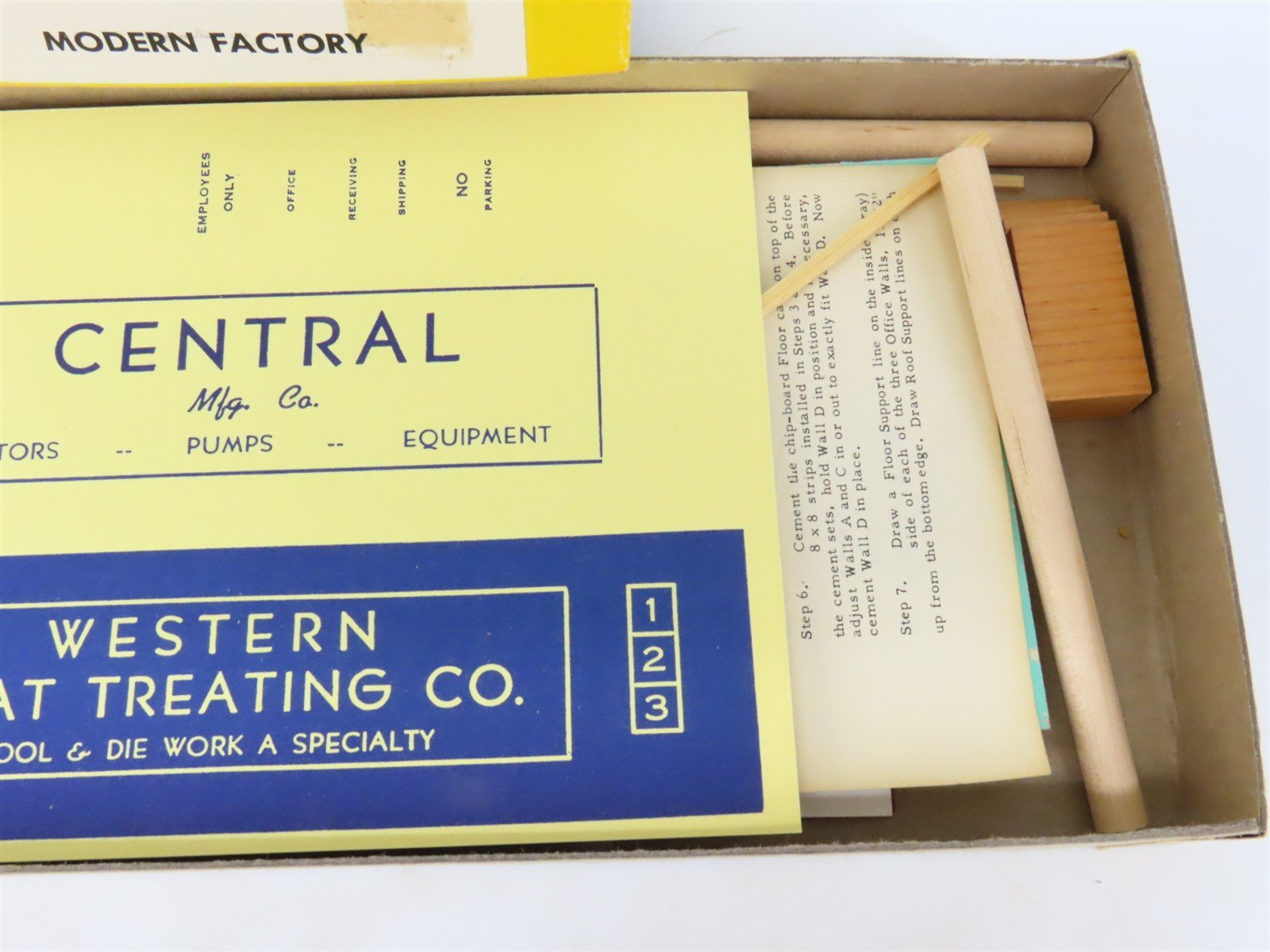 HO California Model Co. 541 Modern Factory Building Craftsman Kit
