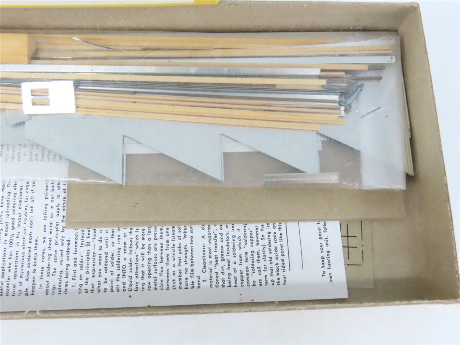HO California Model Co. 25 Northside Tool & Die Co Building Craftsman Kit